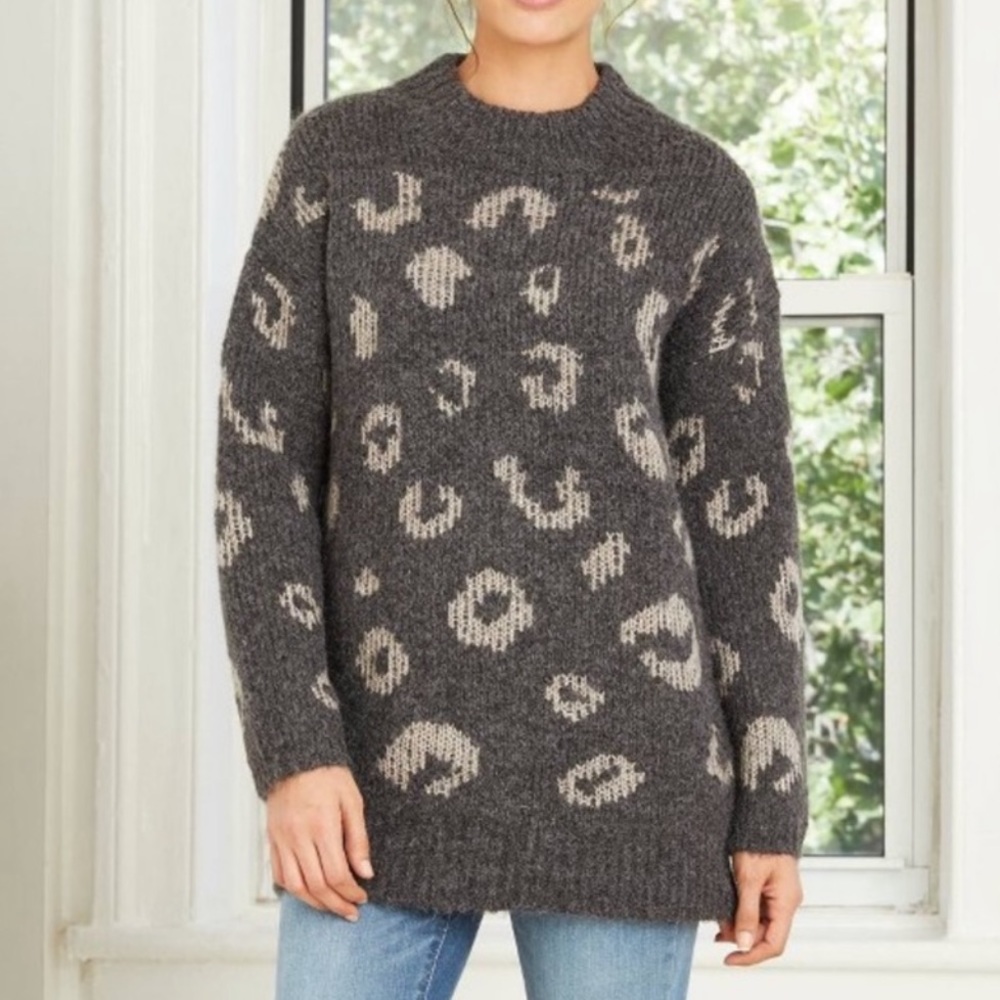 Mock Neck Leopard Print Sweater